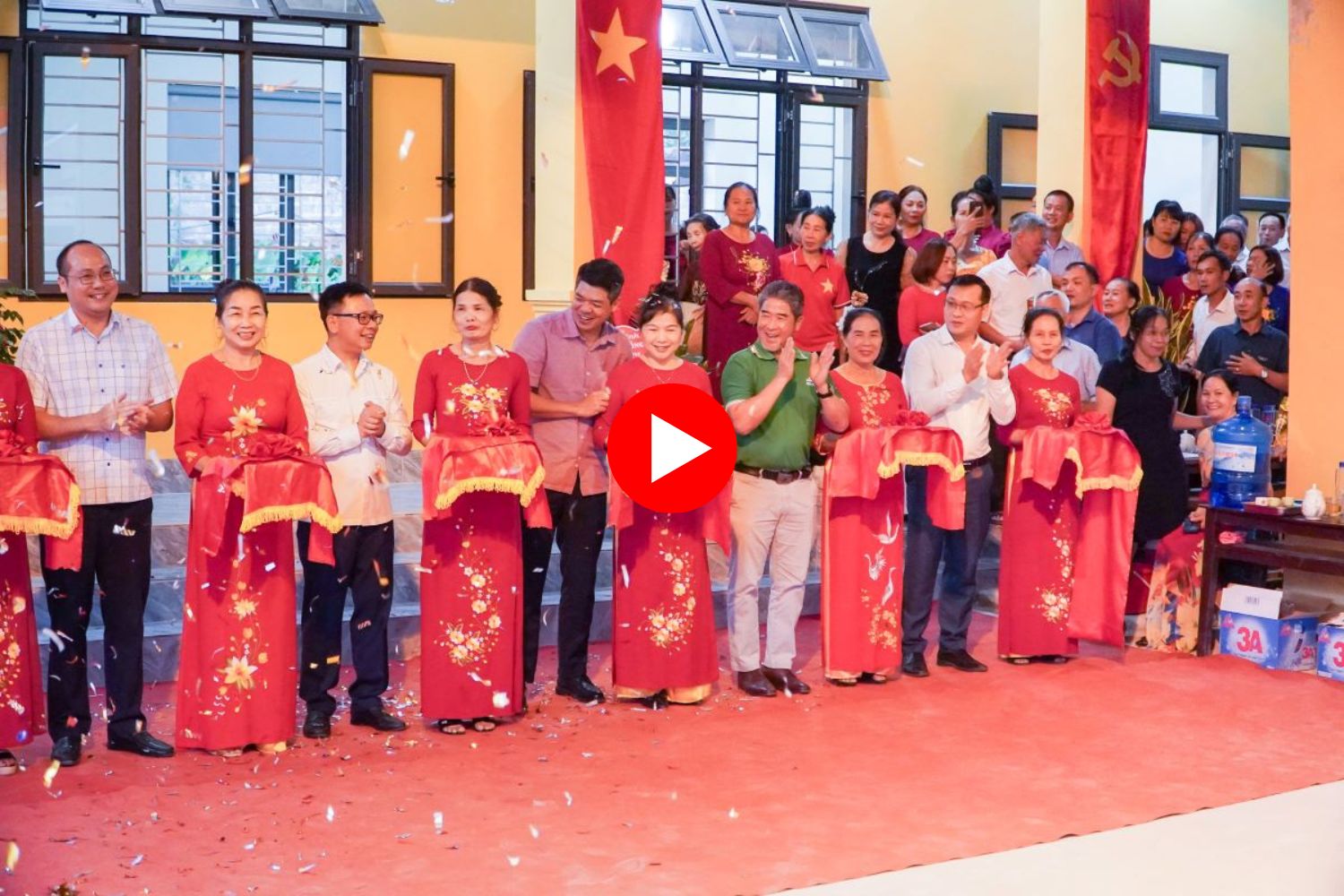 Ngoc Diep Group Donates 1.1 Billion VND Cultural House to 20/7 Block, Tuan Giao Town